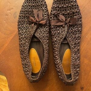Lottusse Brown Woven Women's Shoes